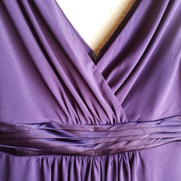 David's Bridal Sleeveless Jersey Dress Charmeuse 6 - Picture 6 of 9